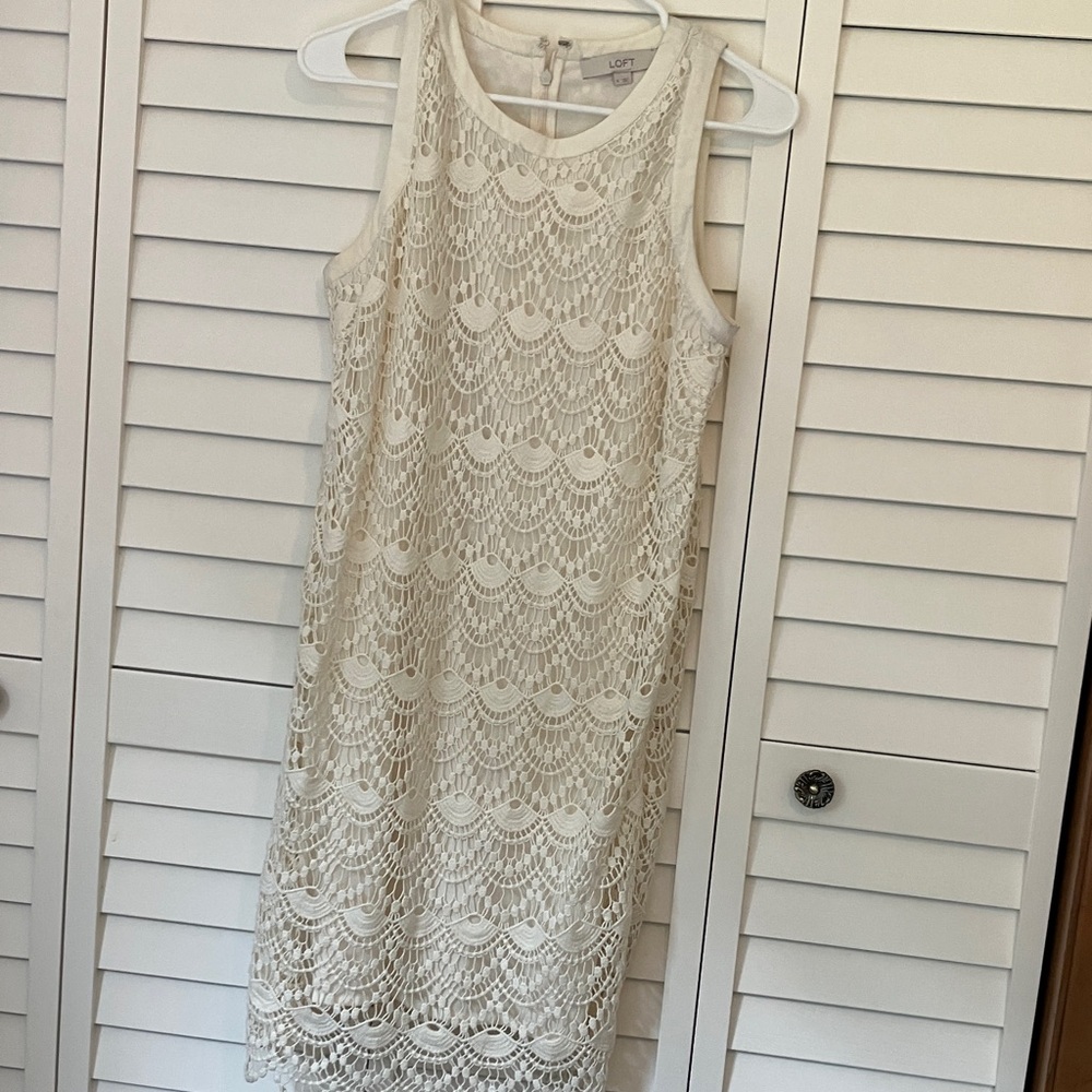 LOFT Cream Lace Sleeveless Shift Dress